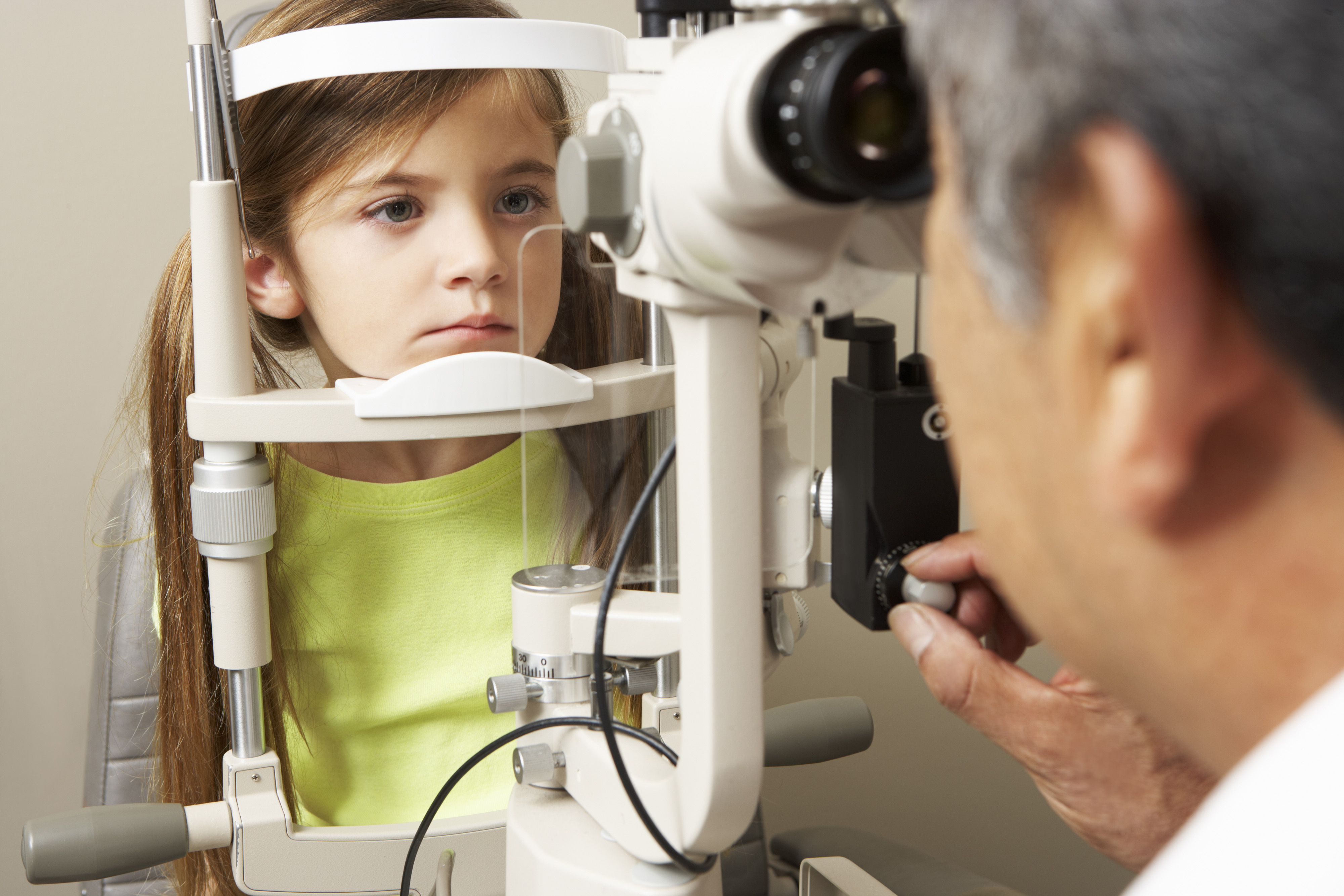 7 Warning Signs Your Child has a Vision Problem